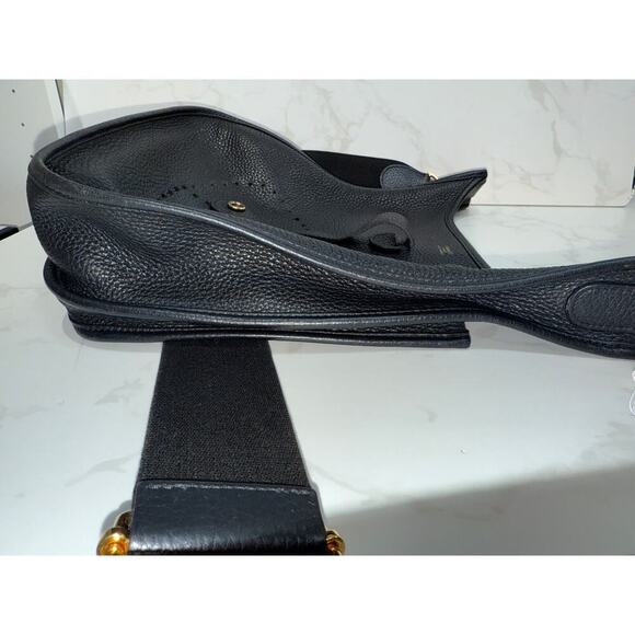Hermes Evelyne 3PM Clemence Shoulder Bag in Black Leather - Picture 7 of 9